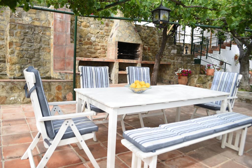 Apartamentos Finca Ranchiles Montecorto Luaran gambar